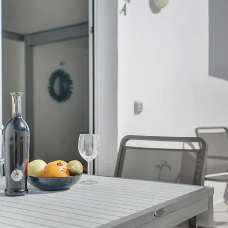 Noa Boutique A Apartamento Puerto del Carmen (Lanzarote)